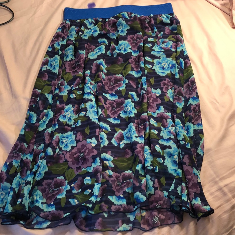 Floral lularoe Lola